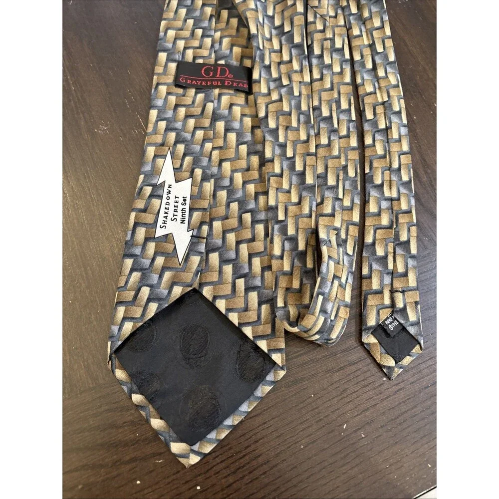Grateful Dead Men's Neck Tie Brown Gray Geometric Shakedown Street Ninth Set 4”